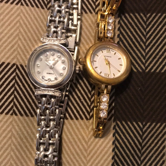 Jewelry - Ladies watch bundle. 2 for 1 price!